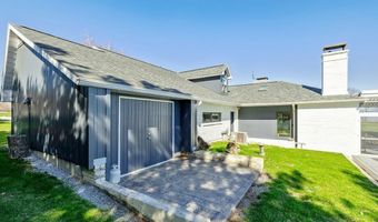 431 McGregor Pt, Alburgh, VT 05440
