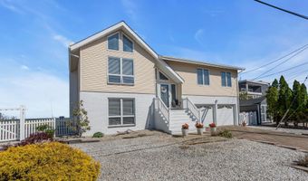259 Cypress Dr, Bayville, NJ 08721