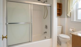 337 Little St, Belleville, NJ 07109