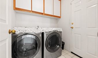 2626 W Ball Rd J2, Anaheim, CA 92804