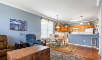 103 Minuteman Cir, Allentown, NJ 08501