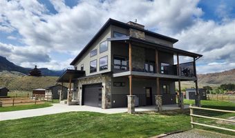 15 Road 6CU, Cody, WY 82414