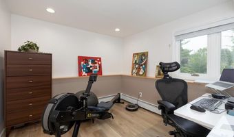 89 Rambling Rd, Amherst, NY 14051