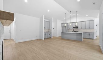 7705 E Howard Rd, Athol, ID 83801