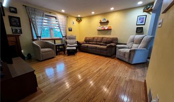 516 Chestnut Ridge Rd, Amwell, PA 15301