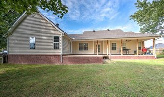 3601 N Rainbow Farm Rd, Bentonville, AR 72713
