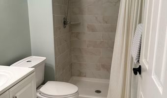 44308 SILKWORTH Ter, Ashburn, VA 20147