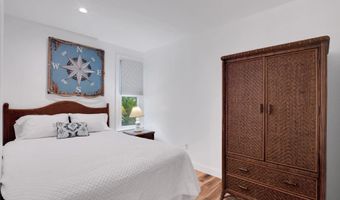 694 21st St, Avalon, NJ 08202