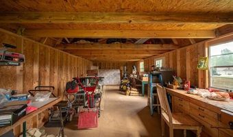 406 PARADISE Trl, Arley, AL 35541