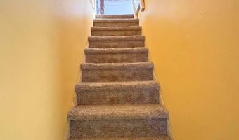 811 6th Ave, Alton, IA 51003