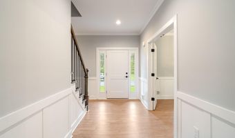 450 Fremont Ave, Bayville, NJ 08721