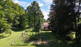 447 Maple Ave, Amsterdam, NY 12010