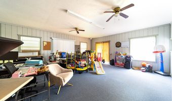 450 POHAKULANI St, Hilo, HI 96720