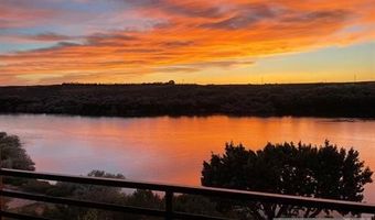 256 Snake River Dr, American Falls, ID 83211