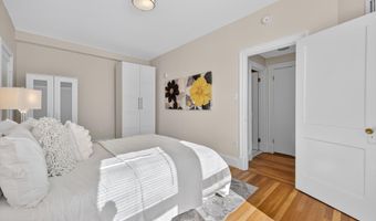 3446 CONNECTICUT Ave NW 305, Washington, DC 20008