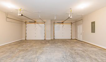 17 Red Oak Dr, Bedford, IN 47421