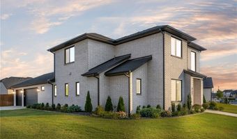 4301 S 87th Pl, Bentonville, AR 72713
