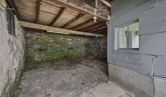34-36 Crandall St, Adams, MA 01220