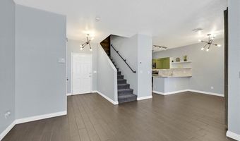 251 S Green Valley Pkwy 2012, Henderson, NV 89012