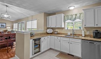 2 Mulberry Dr, Cranston, RI 02921