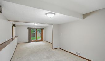8681 144th Street Ct, Apple Valley, MN 55124