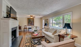 215 Barnard Ave SE, Aiken, SC 29801