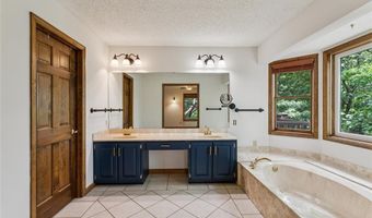 2792 Riebold Cir, Arnold, MO 63010