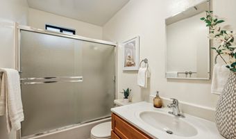 862 Hillside Ave, Albany, CA 94706