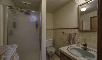 1625 Jay Ct, Aurora, MO 65605