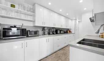 20335 W Country Club Dr 2005, Aventura, FL 33180