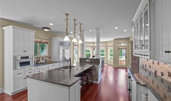 74 Bayberry Rd, Narragansett, RI 02882