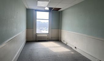 49 E Main St, Amsterdam, NY 12010