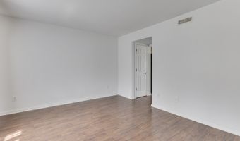 944 Angus Ln, Indianapolis, IN 46217