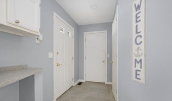 10 Heather Ln, Hopkinton, RI 02832