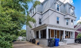 14 Garfield Ave, East Providence, RI 02916