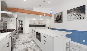 210 S Vine St, Fallbrook, CA 92028