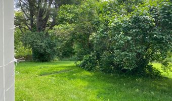 26 Verbraska Ave, Amsterdam, NY 12010