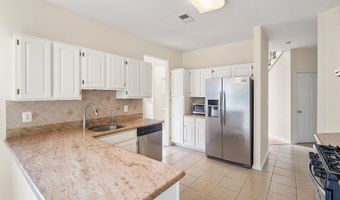 2 BOICE Ln, Belle Mead, NJ 08502