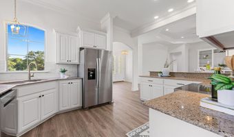 9745 La Highway 82, Abbeville, LA 70510