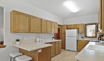 17 Springfield Ct, Madison, WI 53719