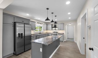 18087 Wyndale Rd, Abingdon, VA 24210