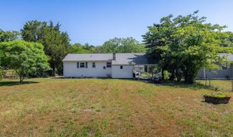 704 E CHANESE Ln, Absecon, NJ 08205