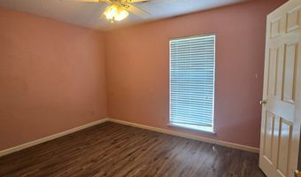 154 Water Oak Dr, Albany, GA 31701