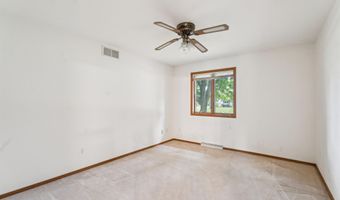 N9580 ONYX Court, Appleton, WI 54915
