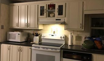 83 Sherwood Valley Ln, Coventry, RI 02816