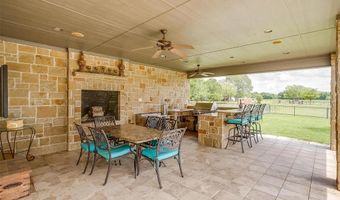 173 Trinity Bluffs Rd, Aledo, TX 76008