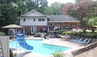 1322 E Barden Rd, Charlotte, NC 28226