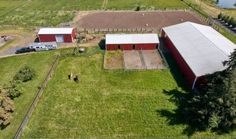 10093 Wiseacre Ln, Aurora, OR 97002