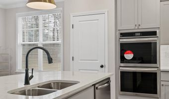 4427 Storehouse Run, Boiling Springs, SC 29316