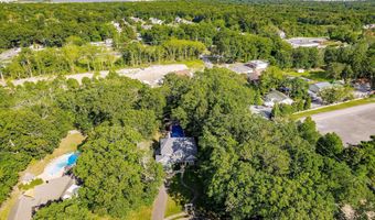 13 Colton Ct, Bayville, NJ 08721